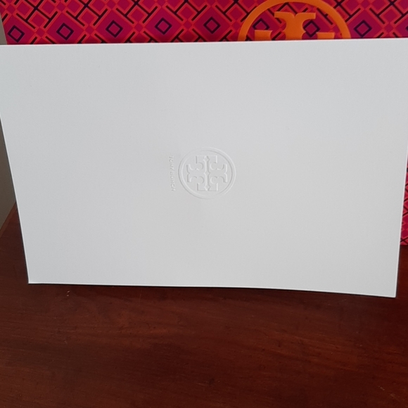 Tory Burch empty box New never use - Picture 6 of 12